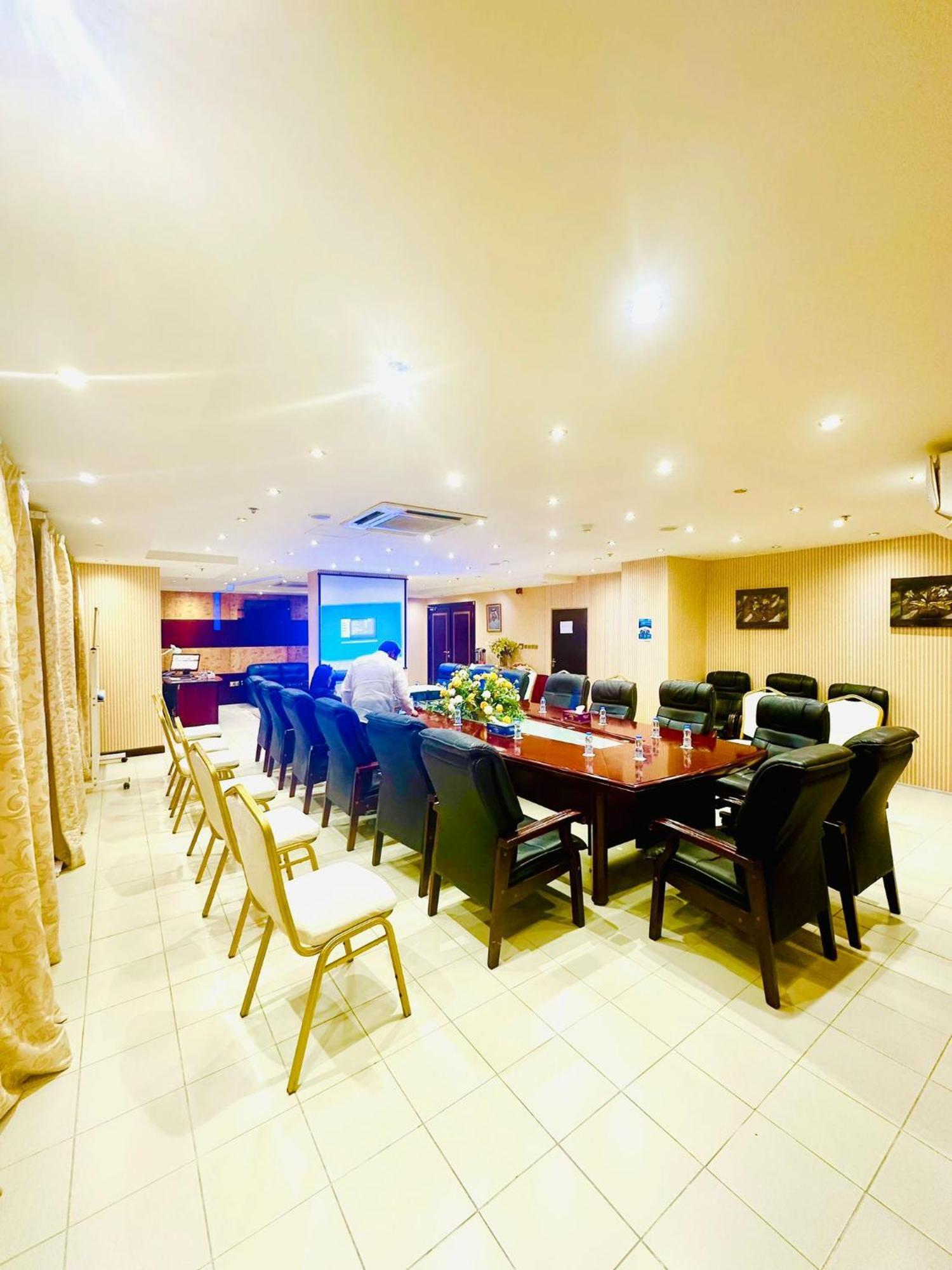 Tourist Hotel Doha Exterior foto